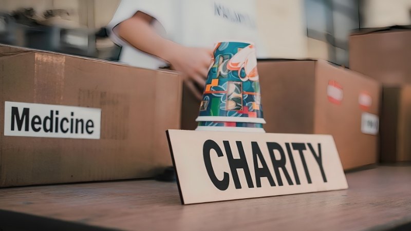 Faith-Based vs Secular Charities