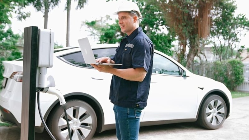 Licensed Electrician EV Charger Circuit